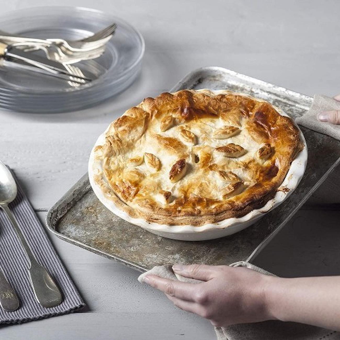 w-m-bartleet-sons-deep-crinkle-pie-dish-27cm - W M Bartleet & Sons Crinkle Pie Dish 27cm