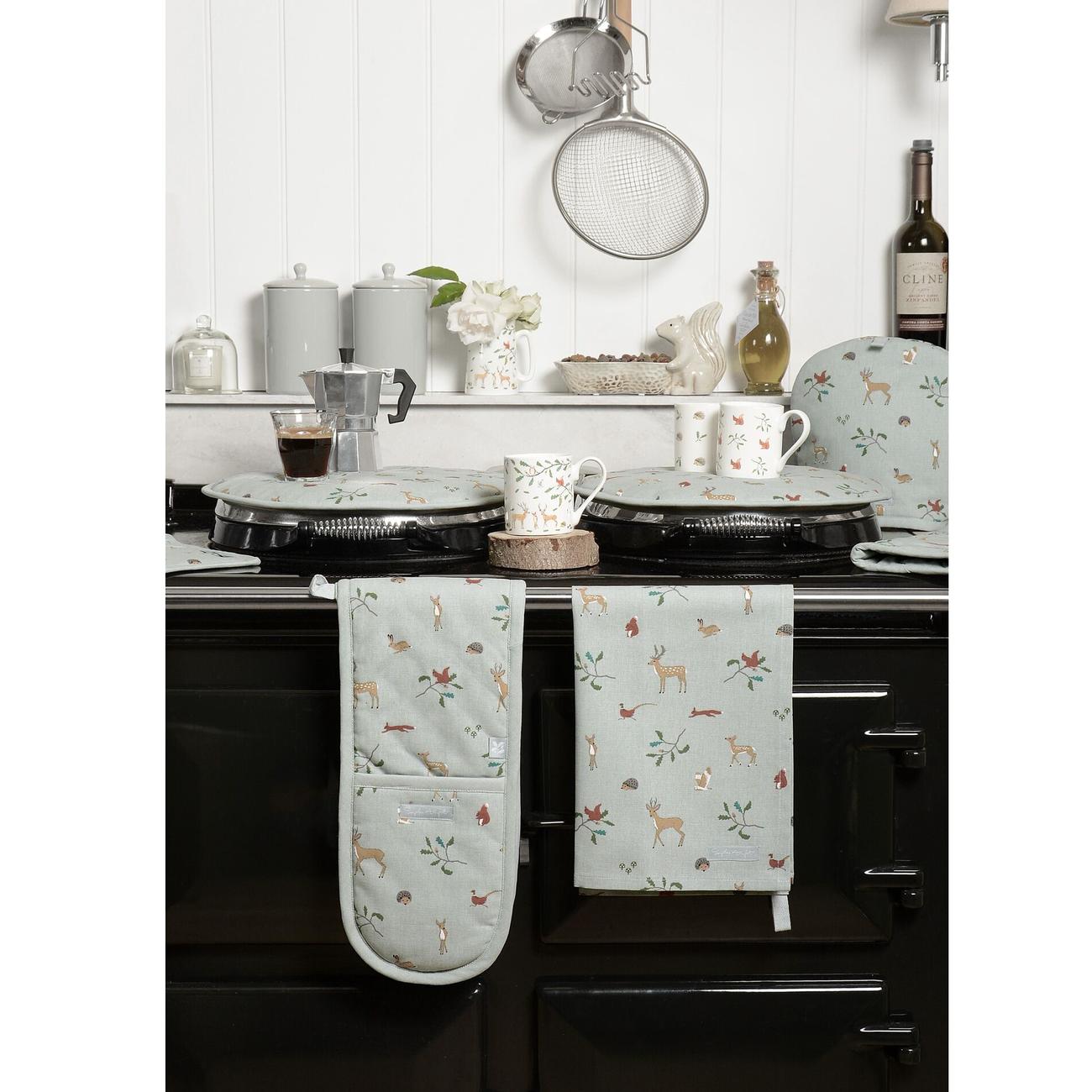 Sophie Allport Woodland National Trust Double Oven Glove