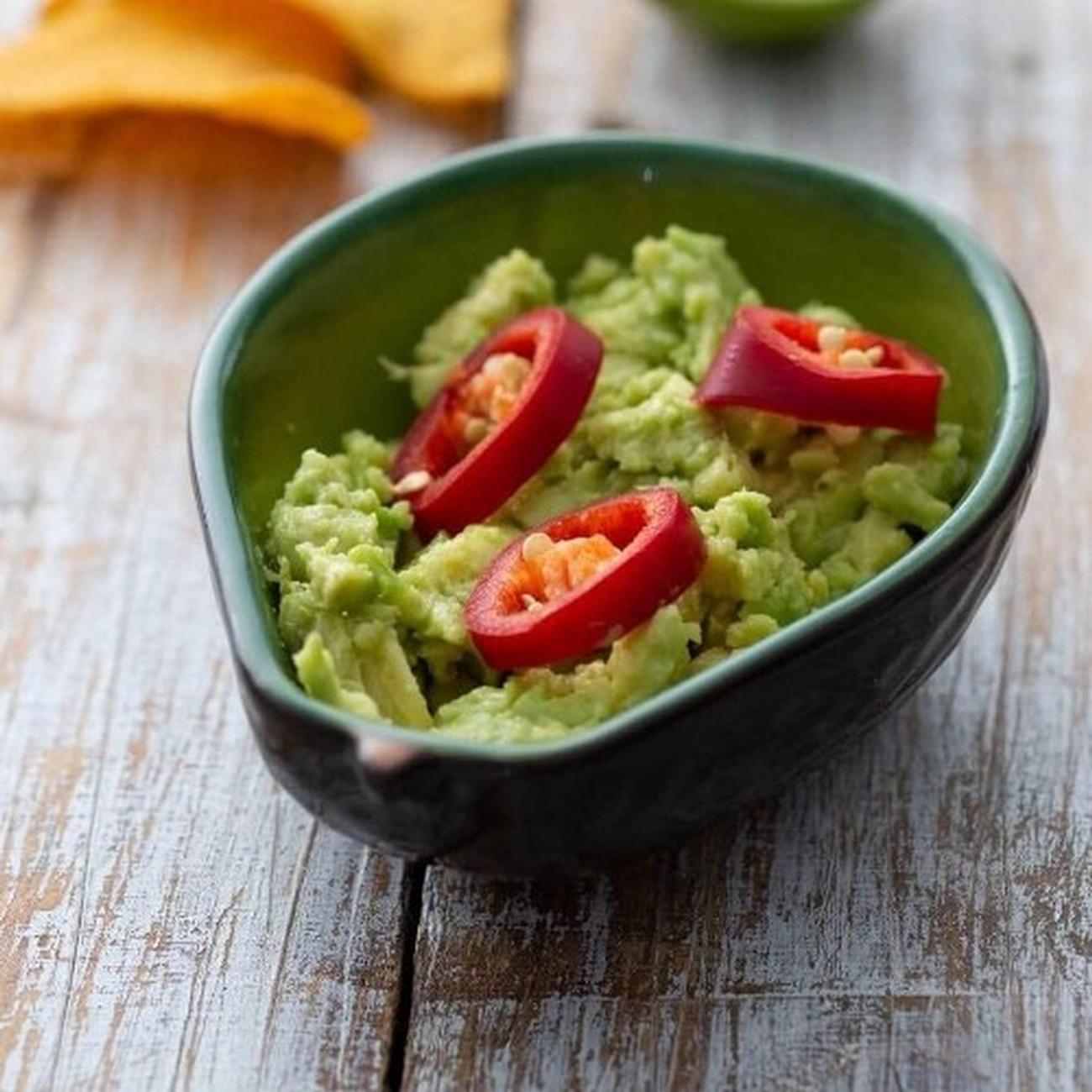 world-foods-avocado-bowl - World Foods Avocado Bowl