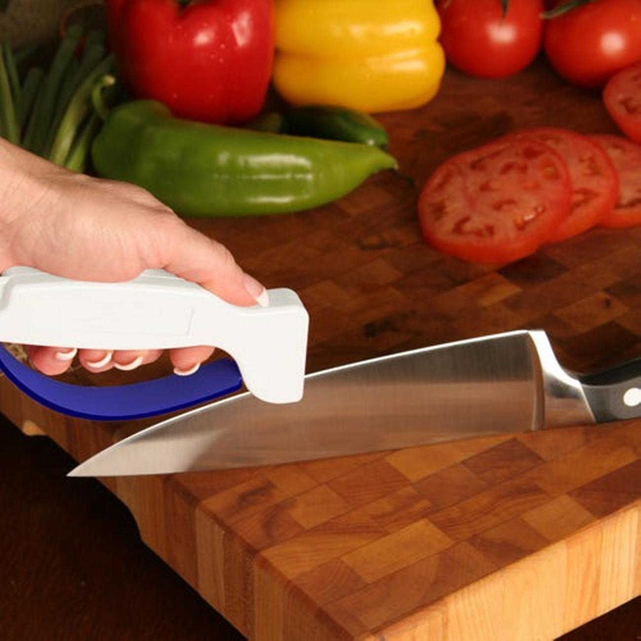 accusharp-knife-sharpener - Accusharp Knife Sharpener
