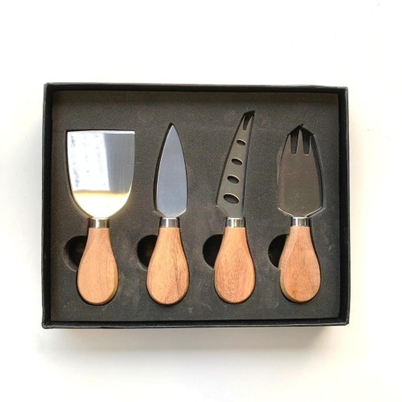 caulfield-small-cheese-knife-set-beech - Caulfield Country Boards Small Cheese Knife Set Beech 