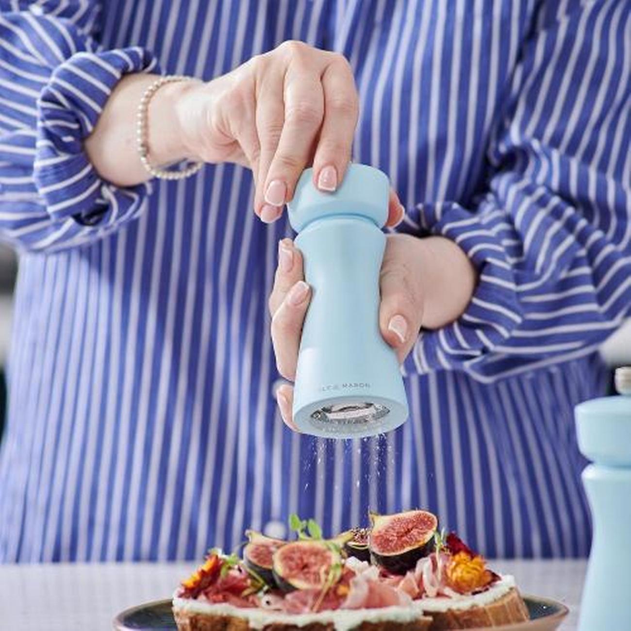 cole-mason-kenton-salt-pepper-mill-blue-salt - Cole & Mason Kenton Salt & Pepper Mill Blue Salt