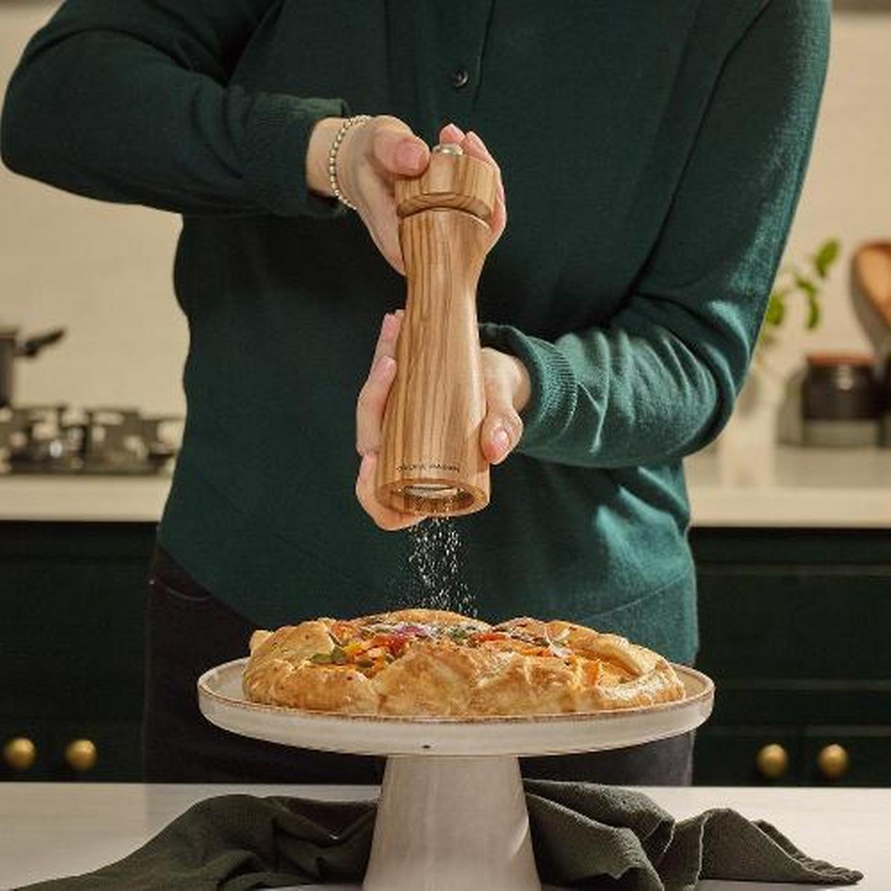 cole-mason-portobello-olive-wood-salt-mill-20cm - Cole & Mason Portobello Olive Wood Salt Mill 20cm