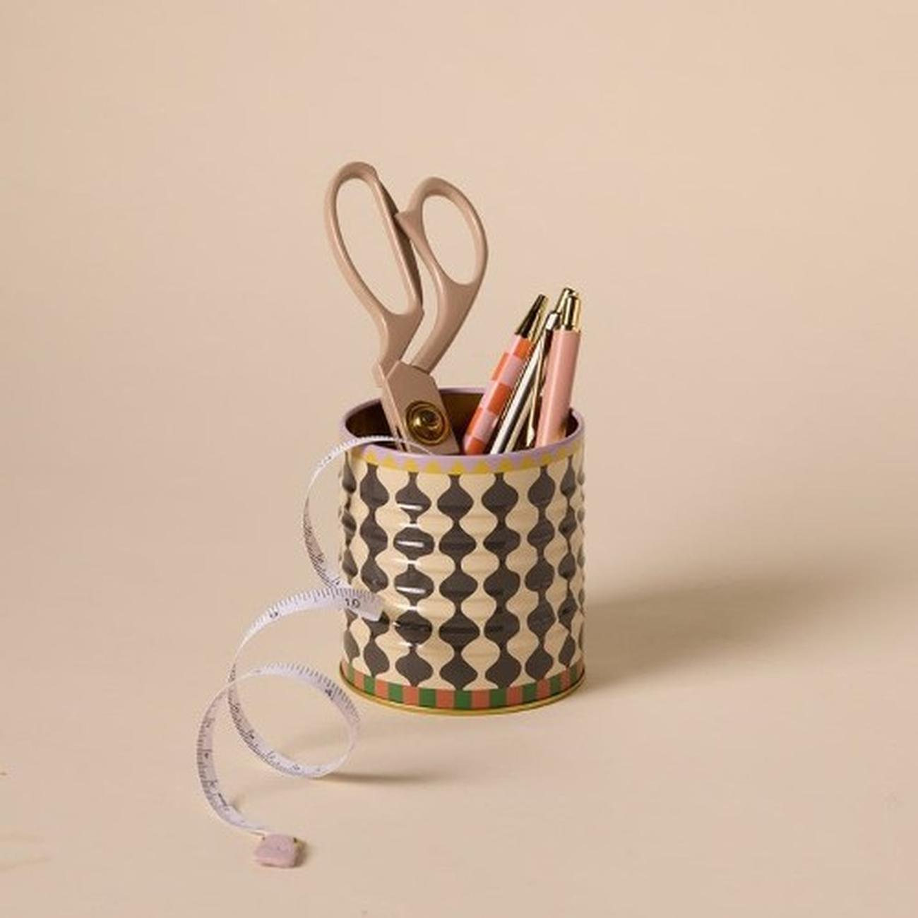 designworks-ink-a-dopo-black-and-white-wavy-storage-tin - Designworks Ink A Dopo Black & White Wavy Storage Tin