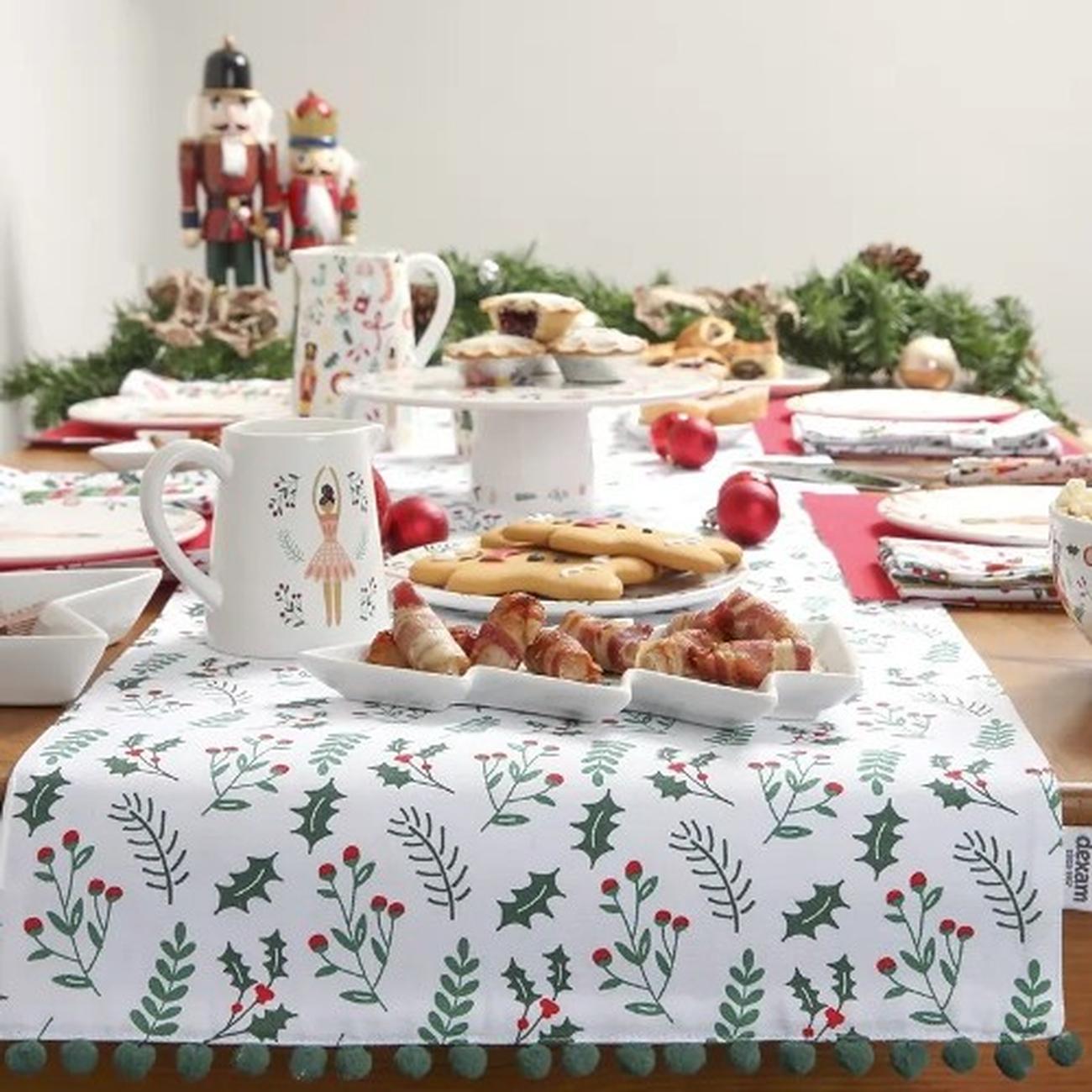 dexam-nutcracker-table-runner-reversible - Dexam Nutcracker Recycled Cotton Reversible Table Runner