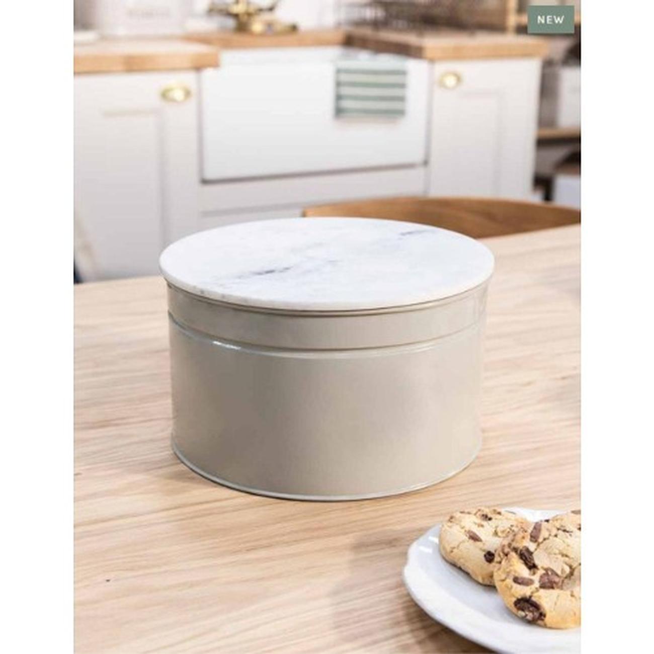 gdt-cake-tin-clay-large-brompton-clay - Garden Trading Brompton Cake Tin Clay