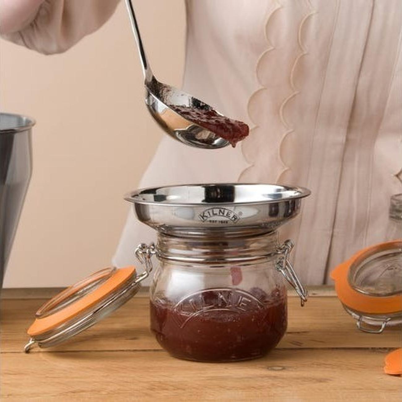 kilner-ss-easy-fill-funnel - Kilner Stainless Steel Easy Fill Funnel