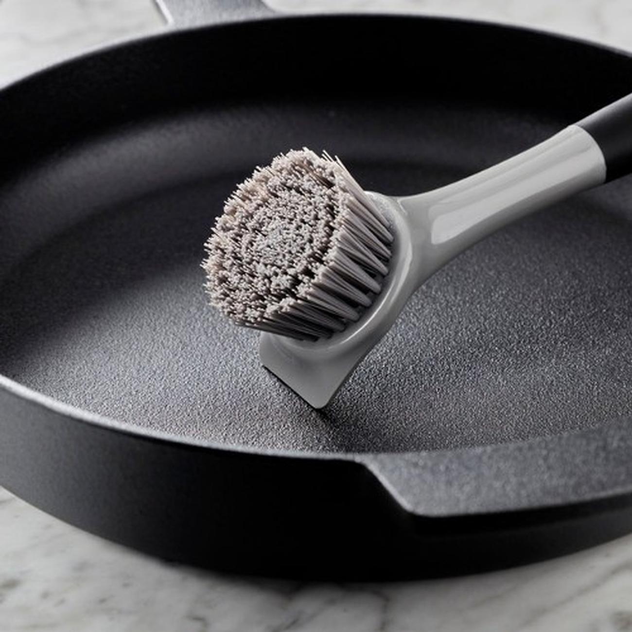 kitchenaid-cast-iron-washing-up-brush - KitchenAid Cast Iron Washing-Up Brush