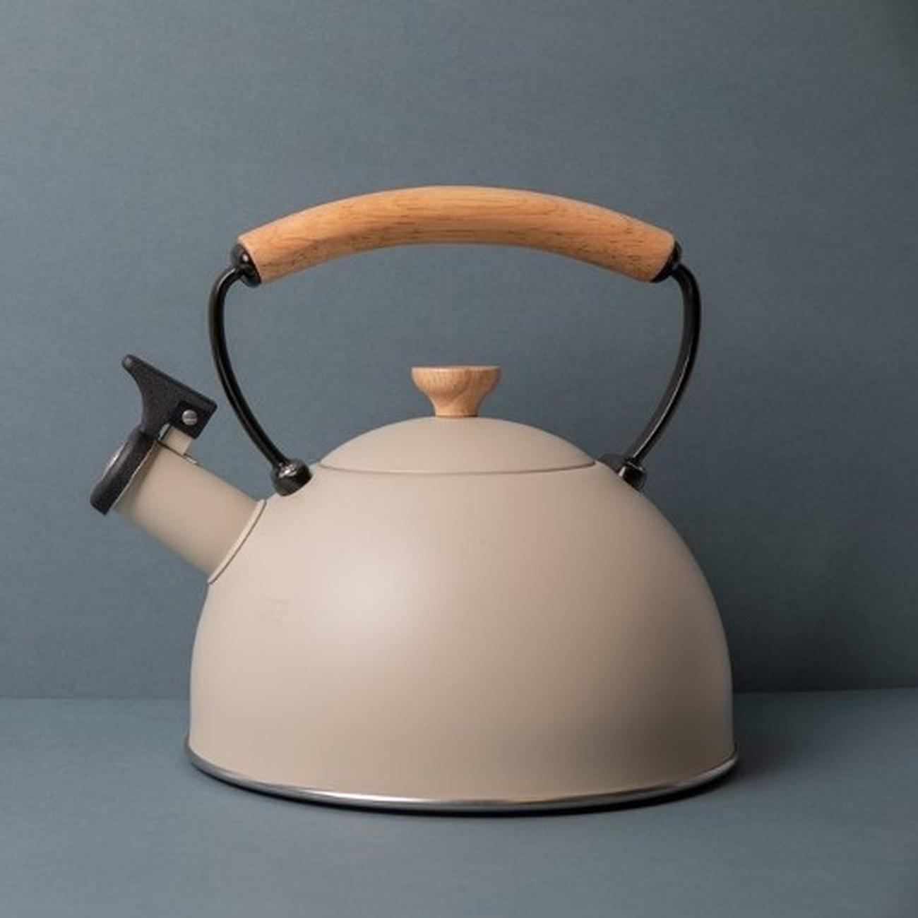 la-cafetiere-whistling-kettle-1-6l-latte - La Cafetiere Whistling Kettle 1.6L Latte