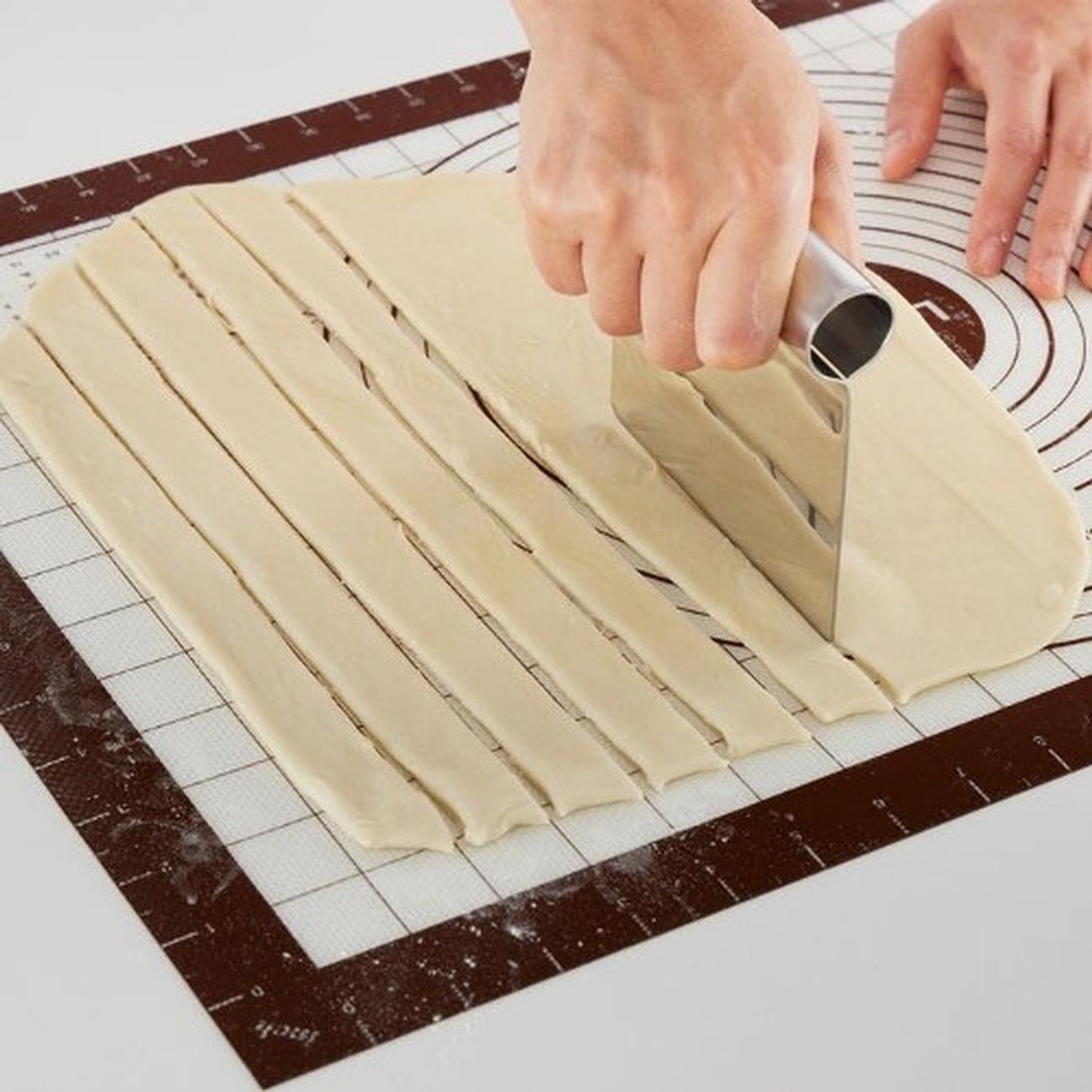 lekue-non-stick-pastry-mat-60x40cm - Lekue Non-stick Pastry Mat 60 x 40 cm
