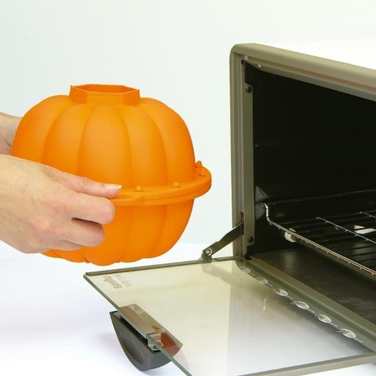 lekue-pumpkin-mould-17-5cm - Lekue Halloween Pumpkin Mould 17.5cm