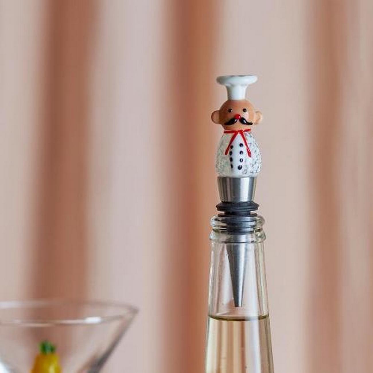 lynn-wine-stopper-clear-glass - Lynn Glass Wine Stopper 