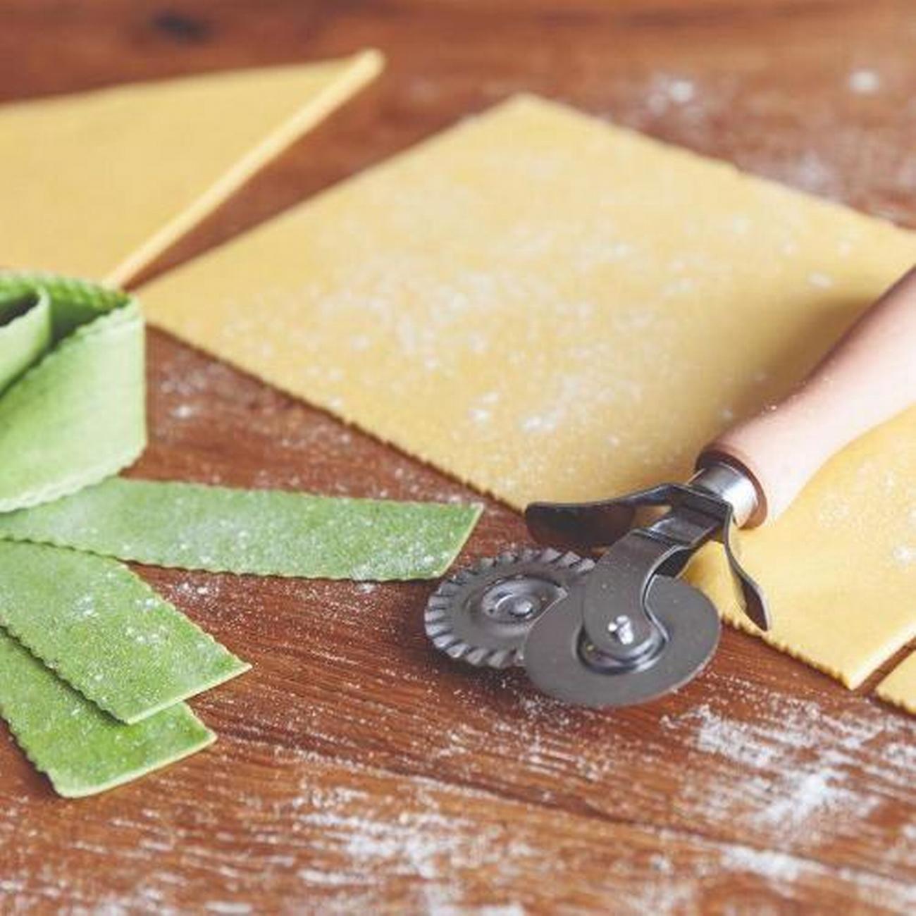 marcato-pasta-cutter-double-wheel - Marcato Pasta Cutter Double Wheel