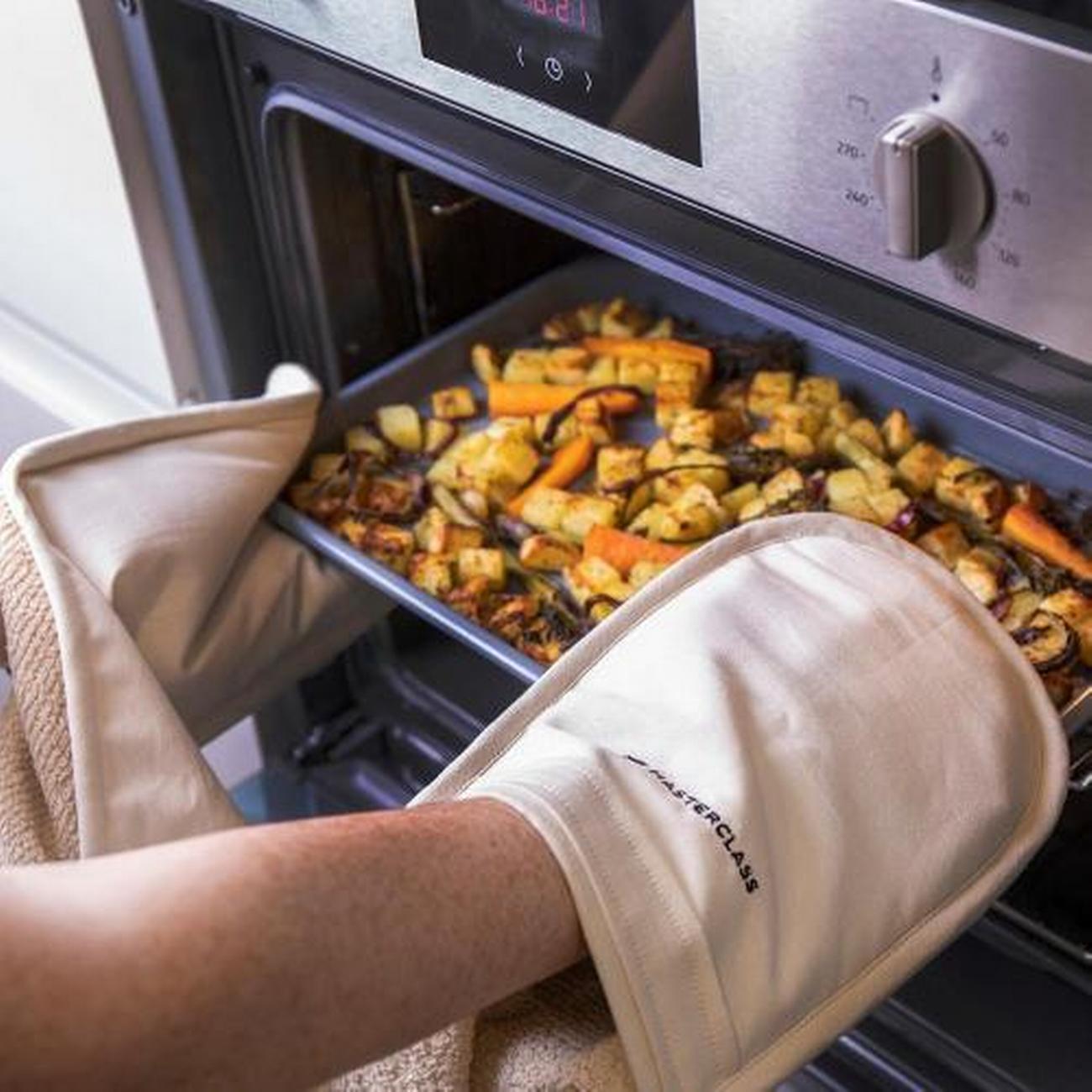masterclass-deluxe-professional-double-oven-glove-cream - MasterClass Deluxe Professional Double Oven Glove Cream