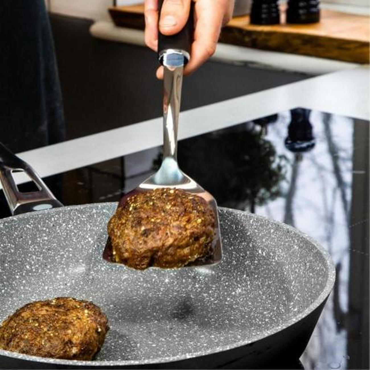 masterclass-soft-grip-stainless-steel-slotted-turner - MasterClass Soft Grip Stainless Steel Slotted Turner