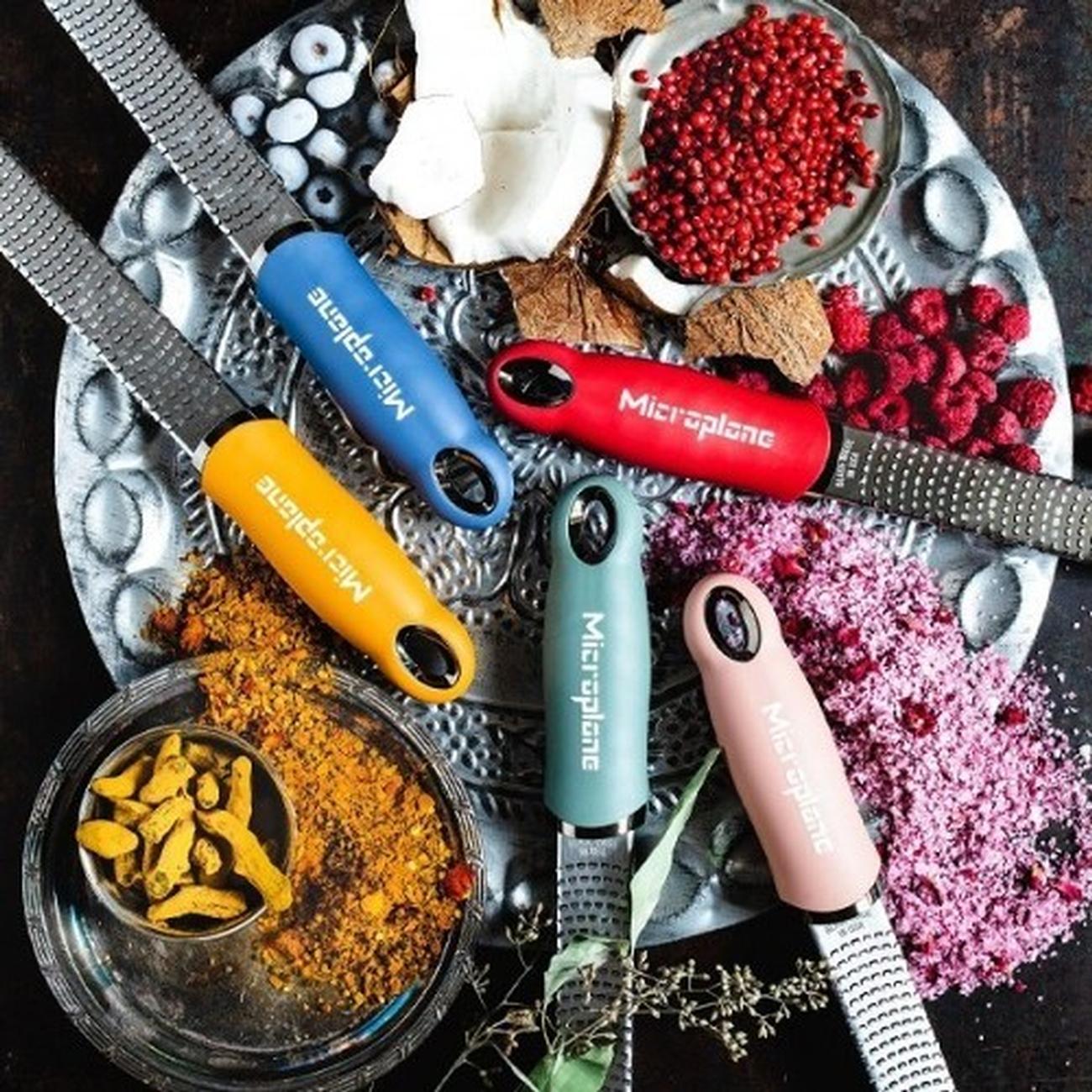 Microplane Grater for Hard Spices - Salt Table