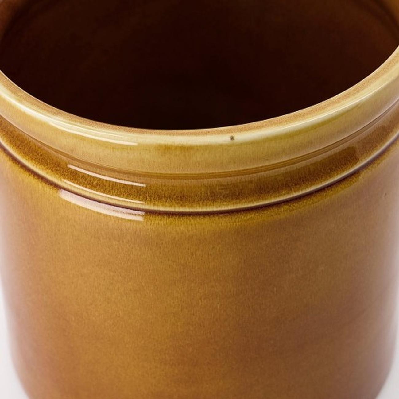 nicholas-vahe-barn-ceramic-jar-mocha - Nicholas Vahe Barn Ceramic Jar Mocha