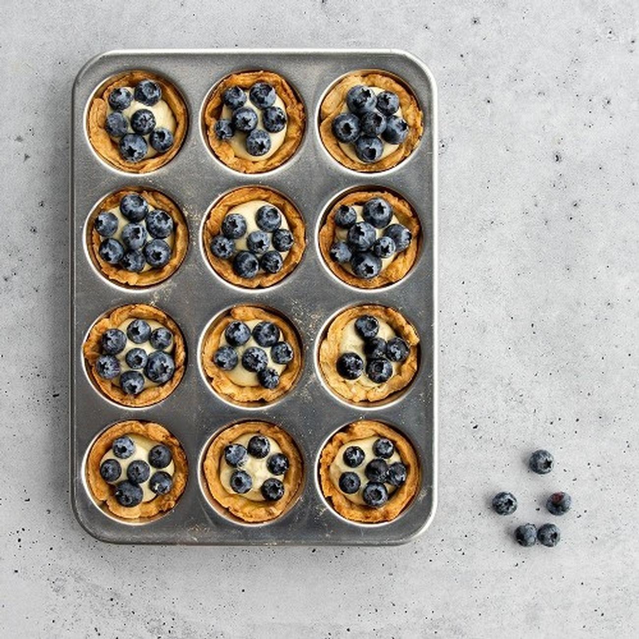 nordicware-naturals-muffin-pan - Nordic Ware Naturals- 12 Cavity Muffin Pan