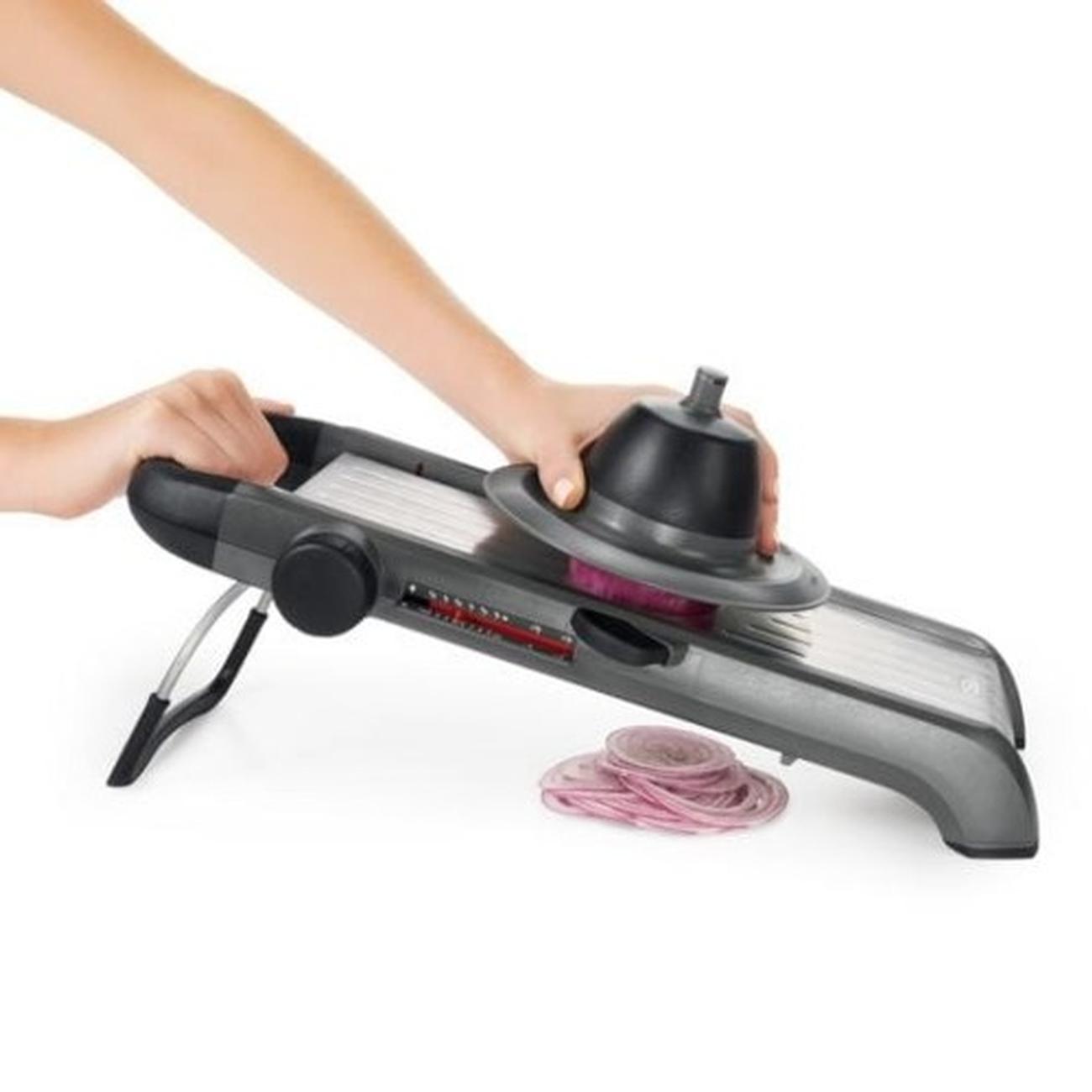 oxo-good-grips-chefs-mandoline-slicer-2-0 - OXO Good Grips Chef's Mandoline Slicer 2.0