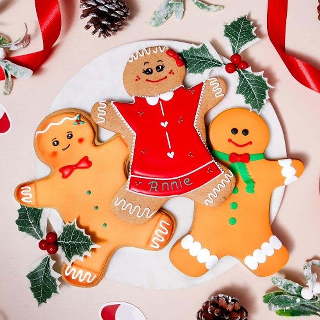 pme-christmas-giant-gingerbread-cookie-cutter-18cm - PME Giant Gingerbread Man Christmas Cookie Cutter