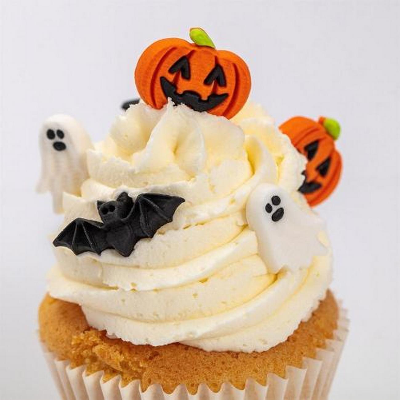 pme-halloween-mixed-characters-cake-decorations - PME Halloween Mixed Characters Cake Decorations