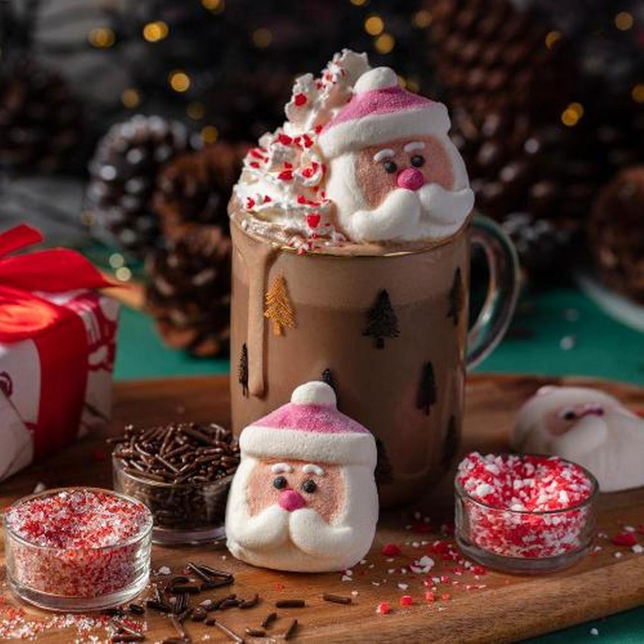 pme-puffy-santa-hot-chocolate-decorating-kit - PME Puffy Santa Hot Chocolate Decorating Kit