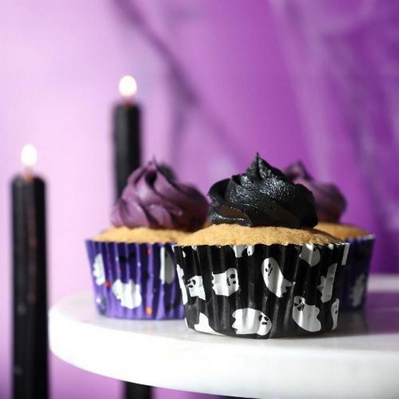 pme-spooky-ghosts-halloween-foil-line-cupcake-cases-60pk - PME Spooky Ghosts Halloween Foil-lined Cupcake Cases 60pk