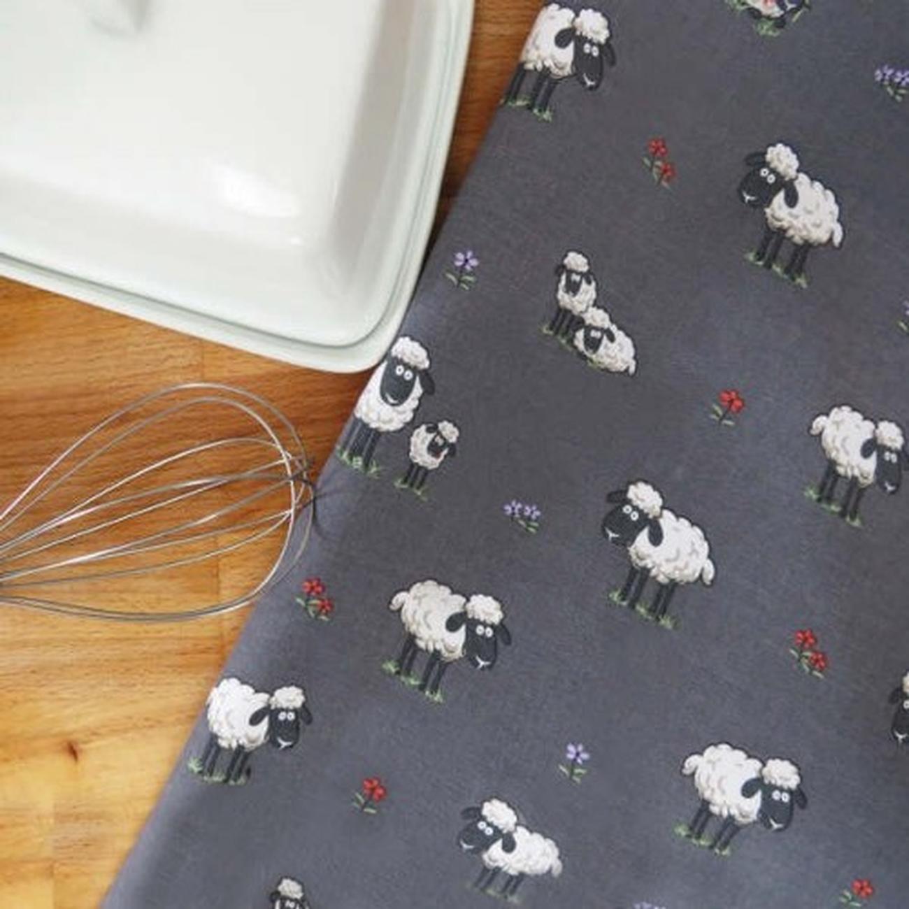 Samuel-Lamont-Fluffy-Flock-Cotton-Sheep-Tea-Towel - Fluffy Flock Cotton Sheep Tea Towel