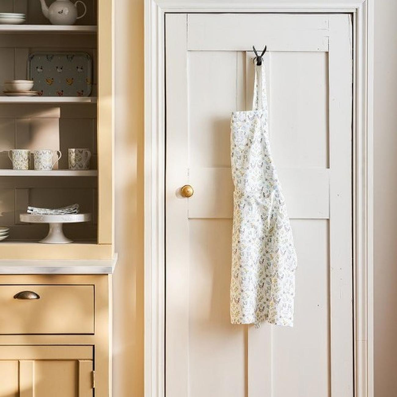 sap-spring-chicken-adult-apron - Sophie Allport Spring Chicken Adult Apron