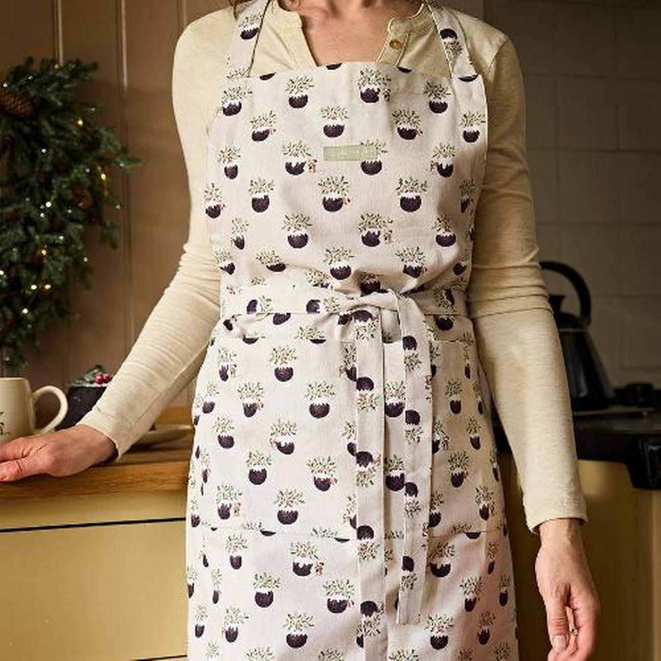 sophie-allport-christmas-puddings-adult-apron - Sophie Allport Christmas Puddings Adult Apron