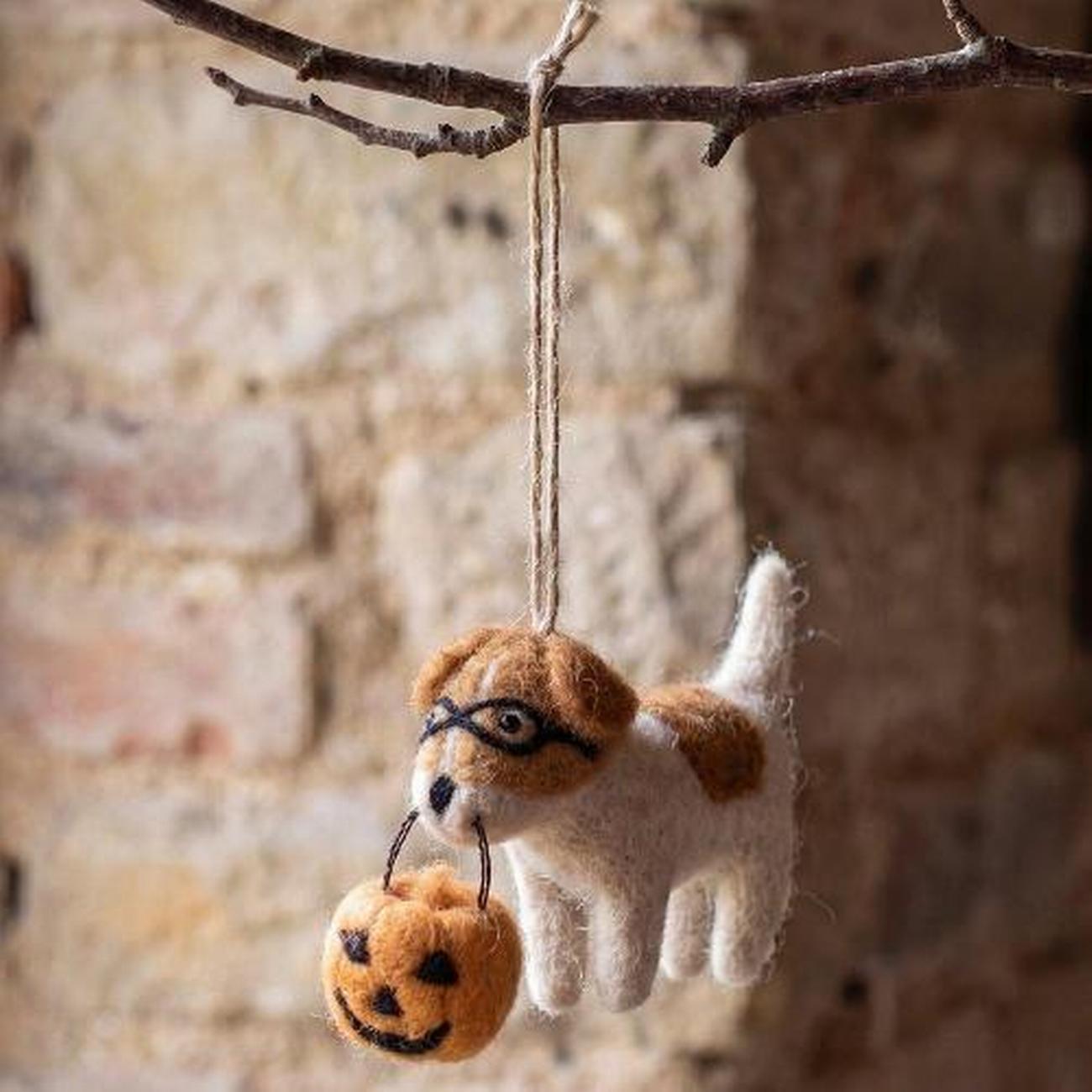sophie-allport-dora-dog-halloween-felt-bauble - Sophie Allport Dora Dog Halloween Felt Bauble