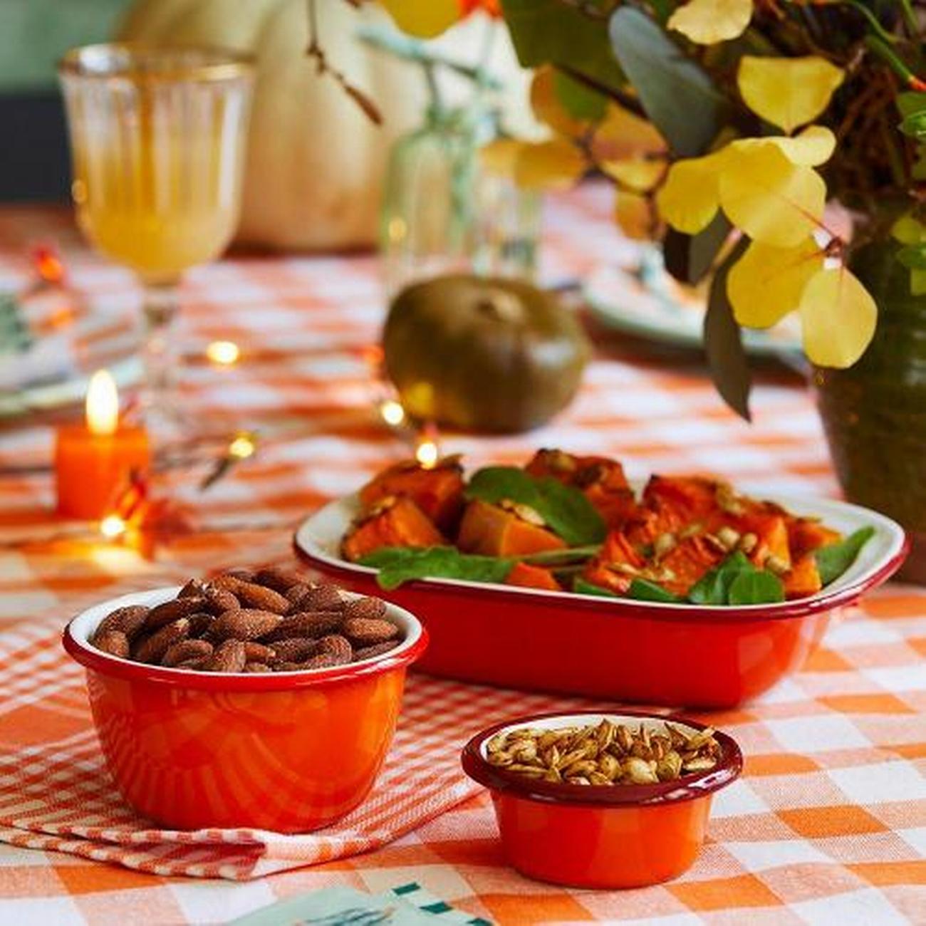 talking-tables-bon-amour-enamel-dip-bowl-chilli-8cm - Talking Tables Bon Amour Enamel Dip Bowl Chilli 8cm