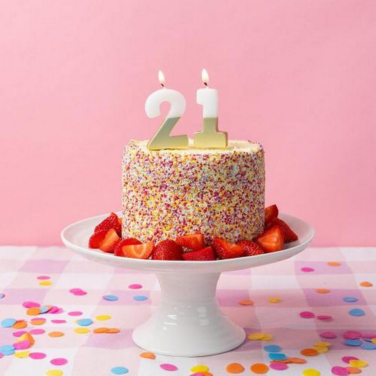 talking-tables-luxe-milestone-birthday-candle-white-gold-21 - Talking Tables Luxe Milestone Birthday Candle White & Gold Number 21