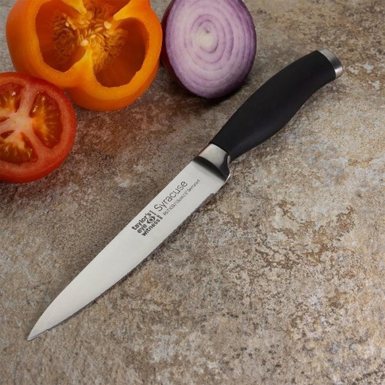 te-syracuse-soft-grip-black-serrated-utility-knife - Taylor's Eye Witness Syracuse Soft Grip Black Serrated Utility Knife 13cm