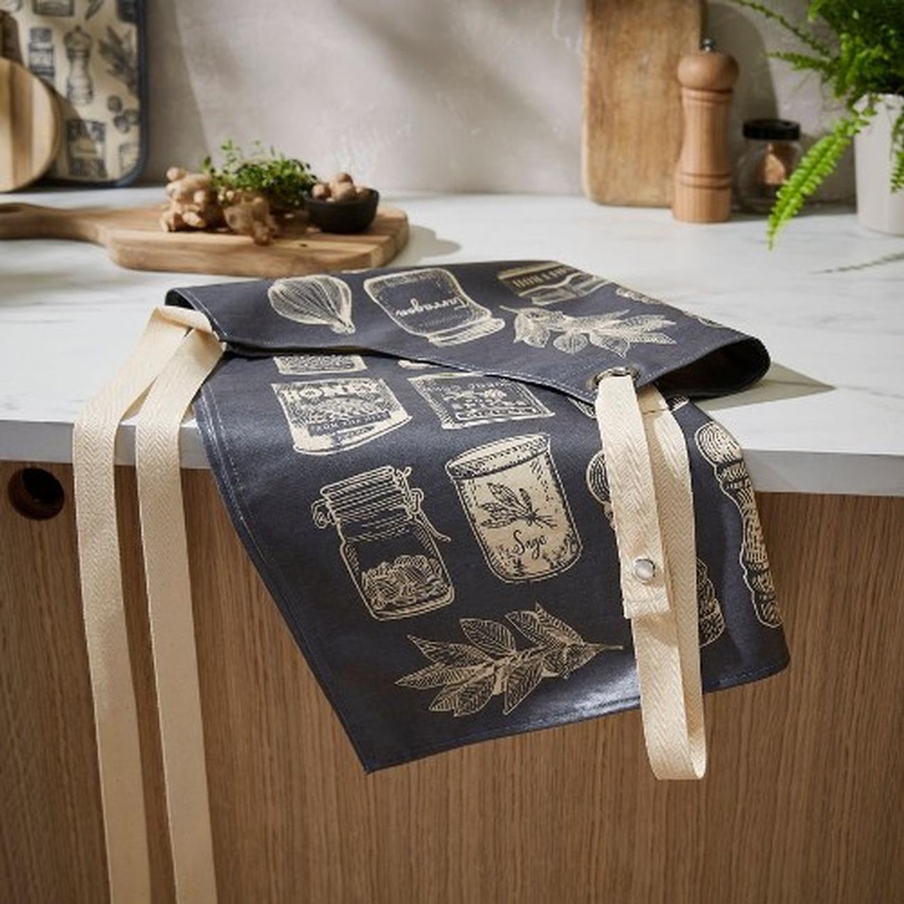 ulster-weavers-herbs-and-spices-olicloth-apron - Ulster Weavers Herbs & Spices Oilcloth Apron