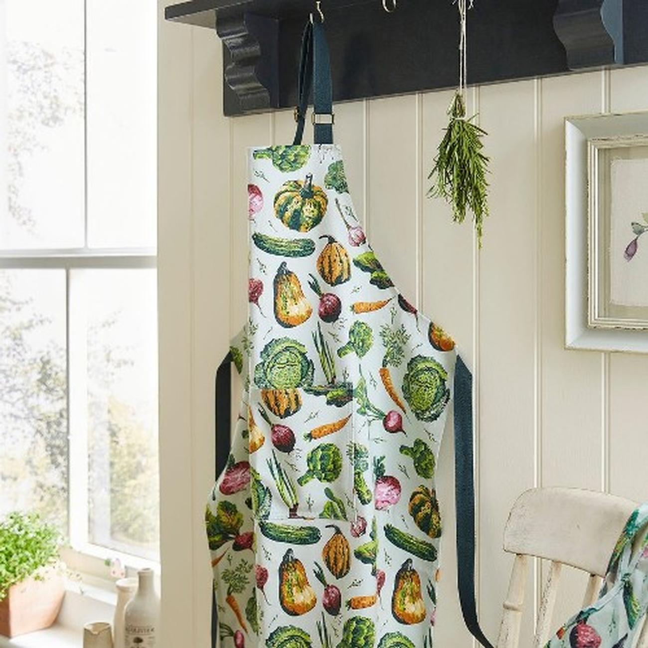ulster-weavers-vegetable-medley-cotton-apron - Ulster Weavers Vegetable Medley Cotton Apron