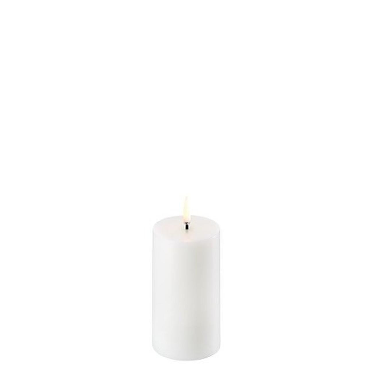 uyuni-led-candle-5-8x10-1cm-nordic-white-smooth - Uyuni Lighting Led Pillar Candle Nordic White Smooth 5.8x10.1cm