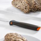 joseph-joseph-elevate-8in-bread-knife - Joseph Joseph Elevate Bread Knife 8 inch