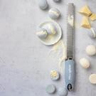 microplane-premium-classic-zester-grater-sky-blue - Microplane Premium Classic Zester Sky Blue