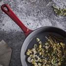 barbary-oak-fry-pan-26-cm-round-red-cast-iron - Barbary & Oak Foundry 26cm Round Cast Iron Fry Pan-Red