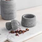 garden-trading-spice-crusher-granite - Garden Trading Spice Crusher Granite