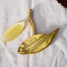 heres-how-stevie-fish-citrus-juicer - Here's How Stevie Fish Citrus Juicer