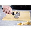 masterclass-soft-grip-stainless-steel-pastry-pasta-wheel - MasterClass Soft Grip Stainless Steel Pastry & Pasta Cutter