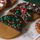 pme-christmas-happy-holidays-sprinkles-60g-out-of-box - PME Happy Holidays Christmas Sprinkles 60g