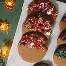 pme-christmas-santa-claus-sprinkles-60g-out-of-box - PME Santa Claus Christmas Sprinkles 60g