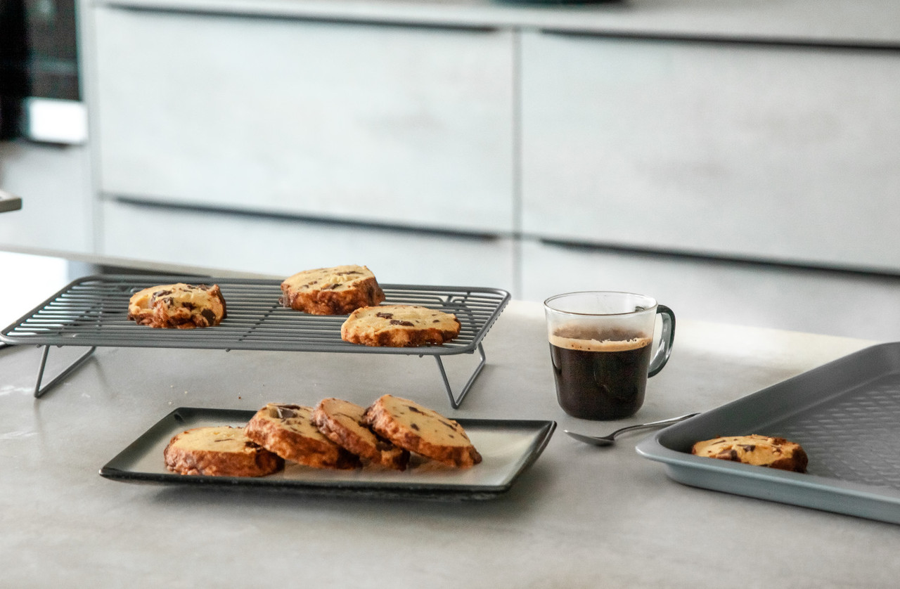 MasterClass Smart Ceramic Non-Stick Folding Cooling Rack Grey