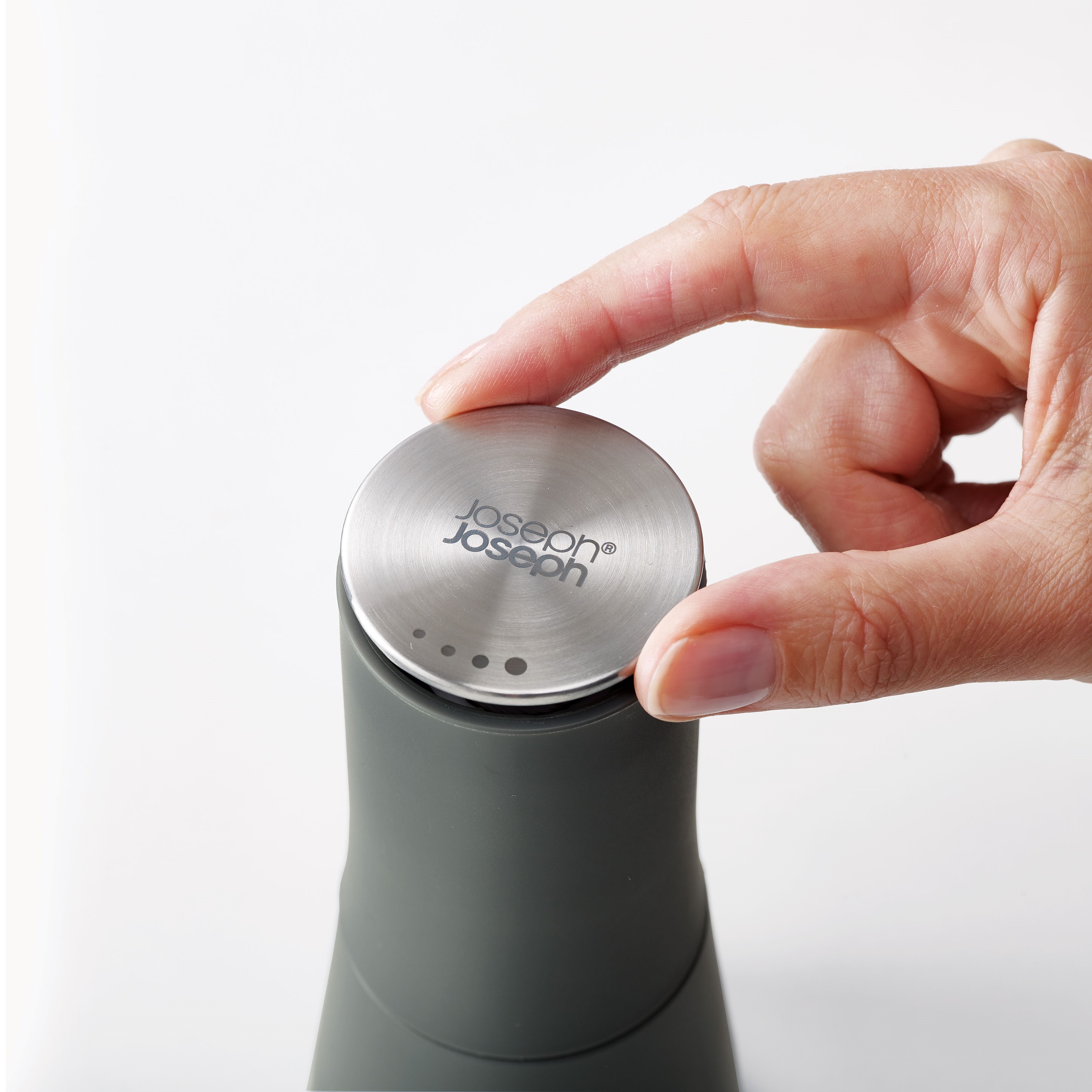 Joseph Joseph Milltop Salt & Pepper Set