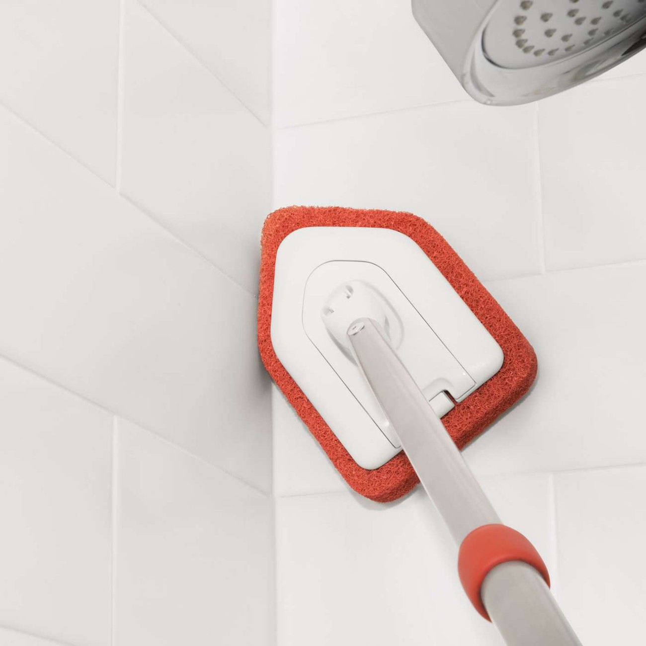 OXO Good Grips Extendable Tub & Tile Scrubber