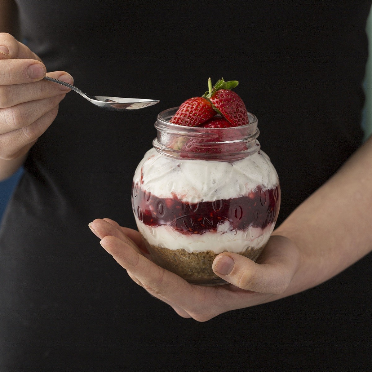 Kilner Strawberry Fruit Preserve Jar 0.4L